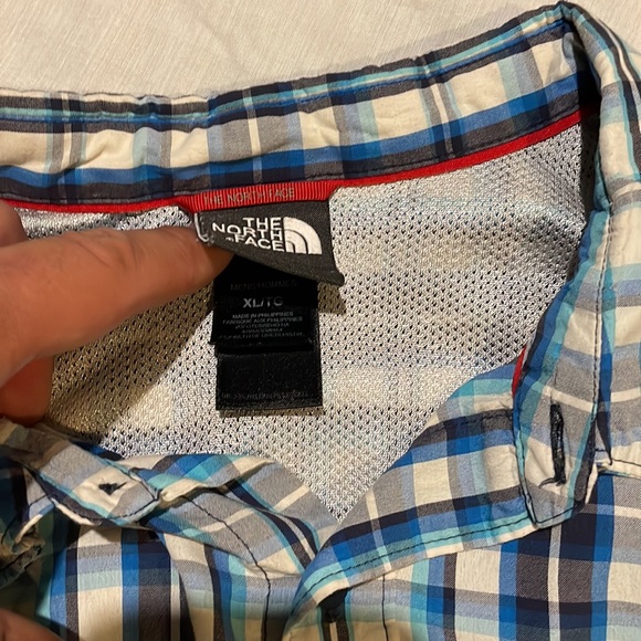 Mens The North Face Base Camp Shirt - Picture 3 of 3